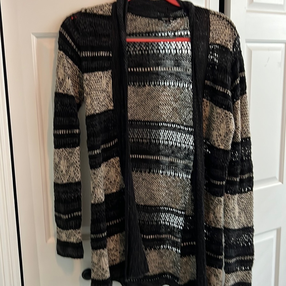 Black and White Women’s cardigan
